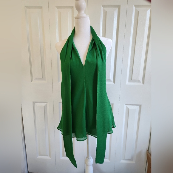 Banana Republic Tie-neck Top - Picture 2 of 6